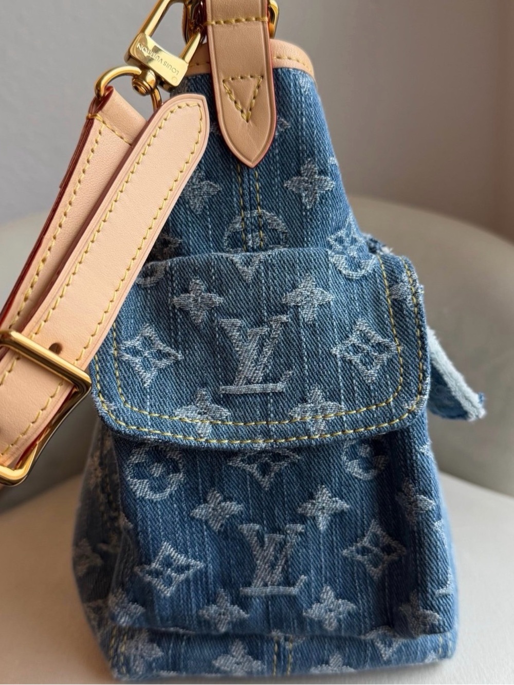 Louis Vuitton Carryall cargo PM denim - Picture 7 of 13
